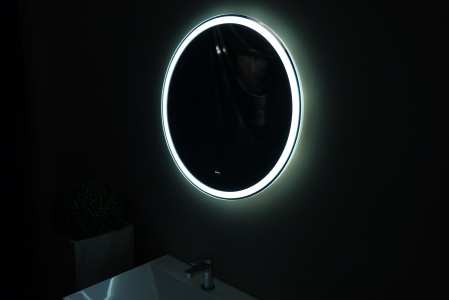 Зеркало Novato 77 с подсветкой