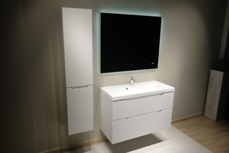 Зеркало Kvadro 100 с подсветкой и часами