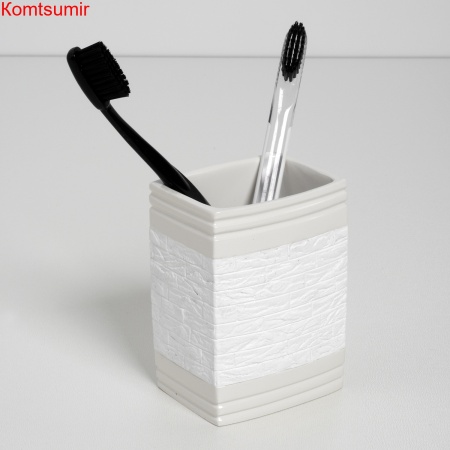 WasserKRAFT Main K-4728 Стакан для зубных щеток